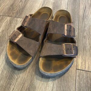 Birkenstock Arizona in Habana Size 40